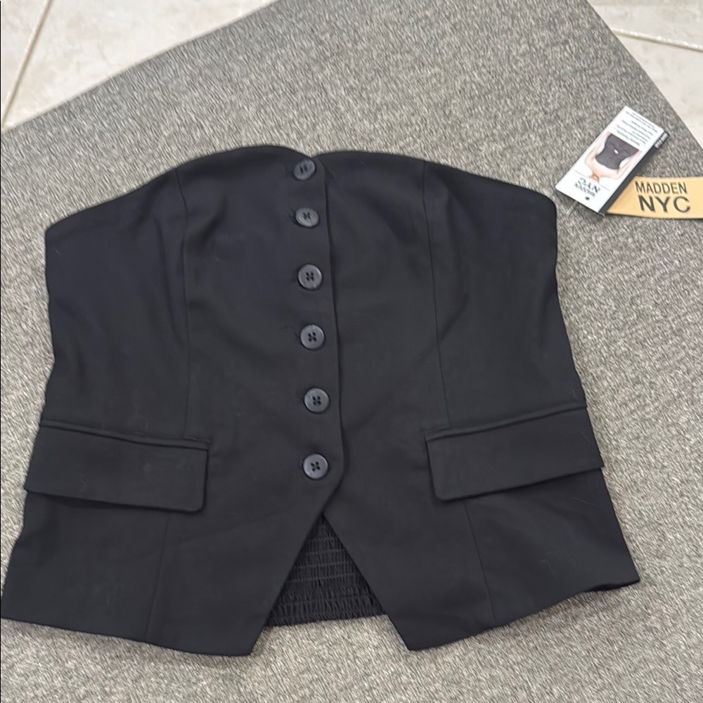 Madden NYC Black Strapless Button-Up Top